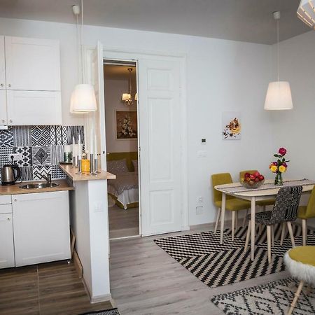Reghin Guest House Екстериор снимка