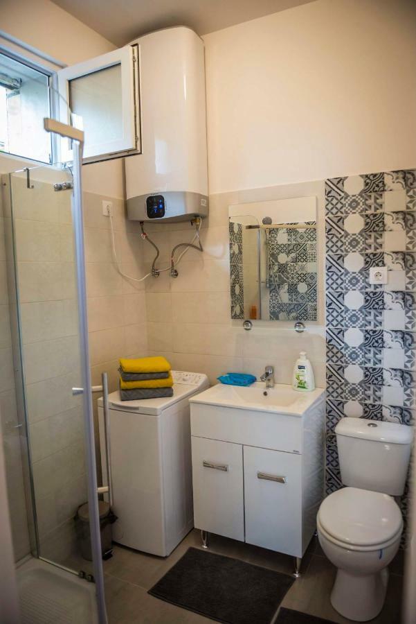 Reghin Guest House Екстериор снимка